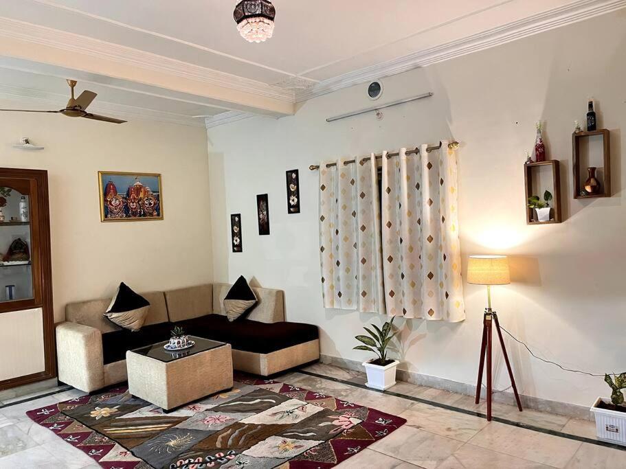 Gauranga Kutir-A Spiritual Villa Retreat بوهفانيشفار المظهر الخارجي الصورة