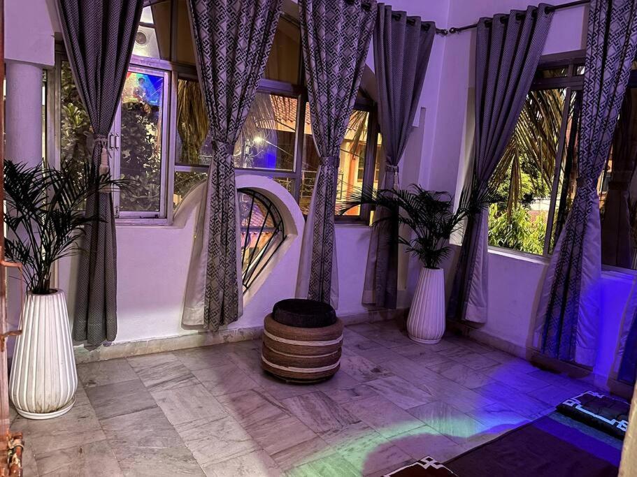 Gauranga Kutir-A Spiritual Villa Retreat بوهفانيشفار المظهر الخارجي الصورة